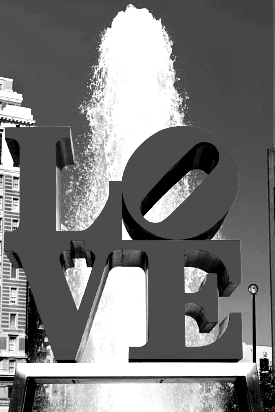 LOVE Sculpture with Fountain